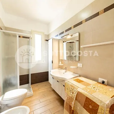 Apartment Moon Flat - San Foca