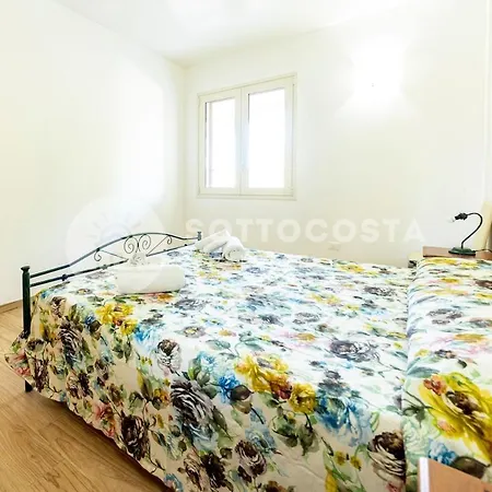 Lejlighed Moon Flat - *