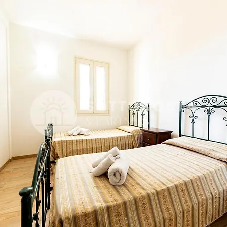 Moon Flat - San Foca